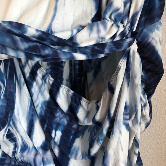 NEW! LOVE SQUARED tie dye blue summer dress A1 - Picture 9 of 11